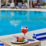 Hotel Wellclub - Wellness & Seaview 4*