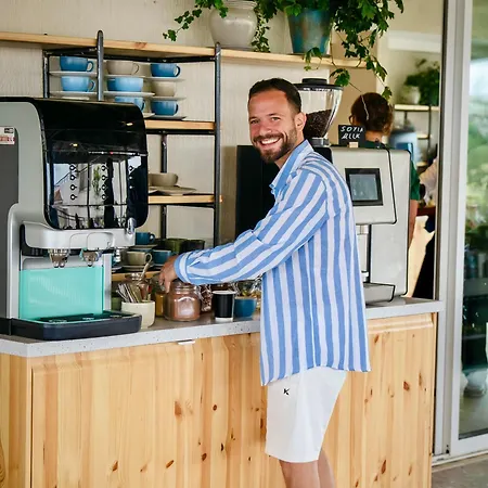 Wellclub - Family Wellness & Sea View Paphos