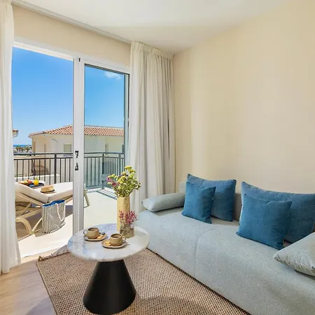 Wellclub - Family Wellness & Seaview Suites