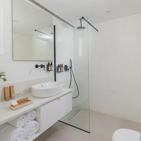 Wellclub - Family Wellness & Sea View Hotel Paphos