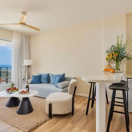 Wellclub - Family Wellness & Sea View