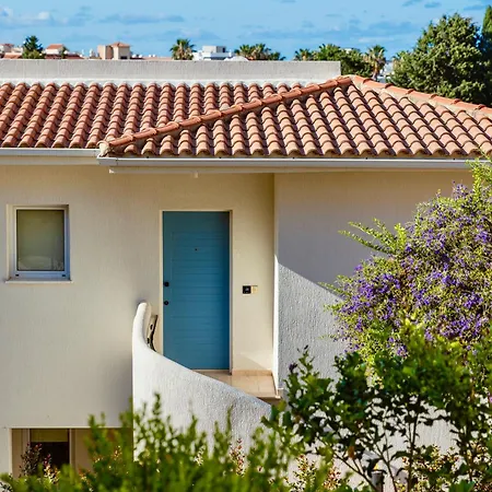 Wellclub - Family Wellness & Seaview 4* Paphos