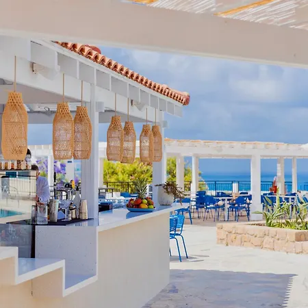 Wellclub - Family Wellness & Sea View 4*