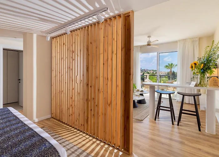 Wellclub Resort - Wellness & Seaview Suites Szálloda 4*