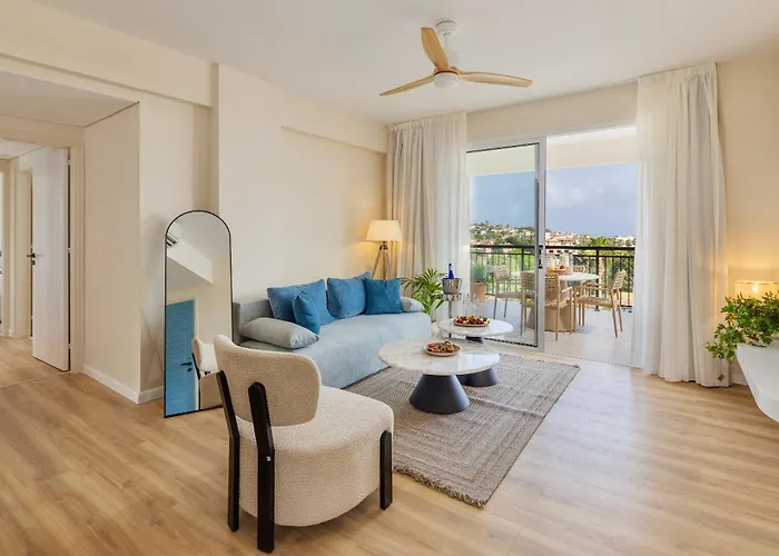 Wellclub - Wellness & Seaview Hotel 4*