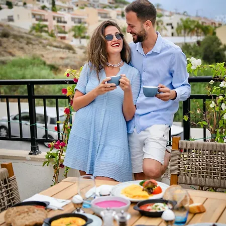 Wellclub - Family Suites & Wellness Pafos