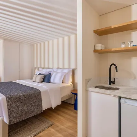 Wellclub - Family Suites & Wellness Otel Pafos