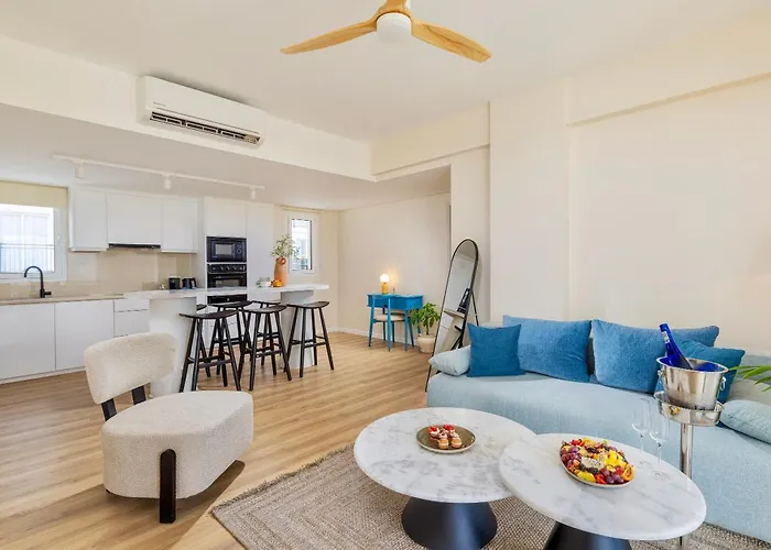 מלון Wellclub - Family Wellness & Sea View 4*