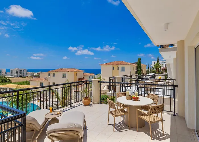 מלון Wellclub - Family Wellness & Sea View