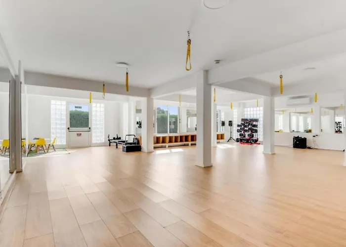 Wellclub - Family Wellness & Sea View מלון 4*