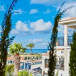 Wellclub - Wellness & Seaview Szálloda Paphos