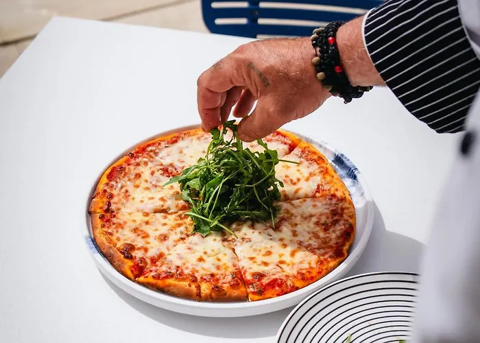 Wellclub - Family Wellness & Sea View Hotel